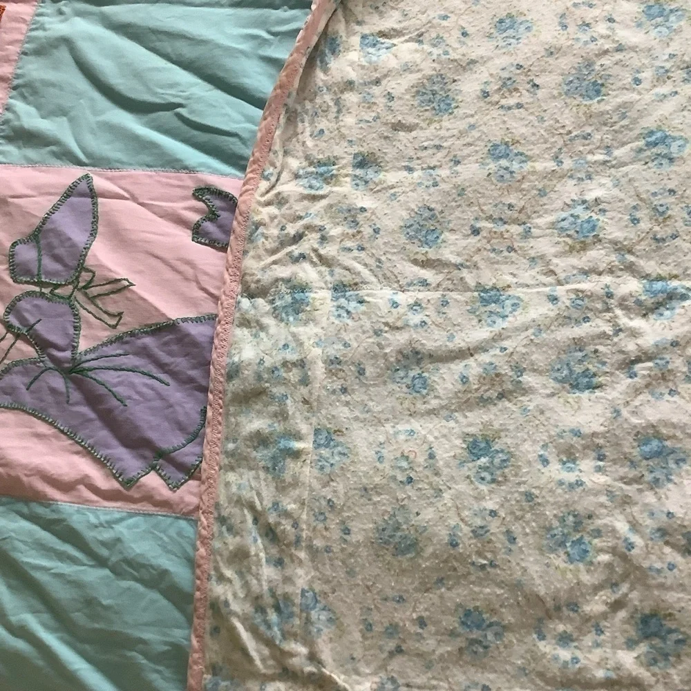 Vintage Machine Stitched Hand Appliqué Hand Stitched Bonnet Girl Bird Quilt